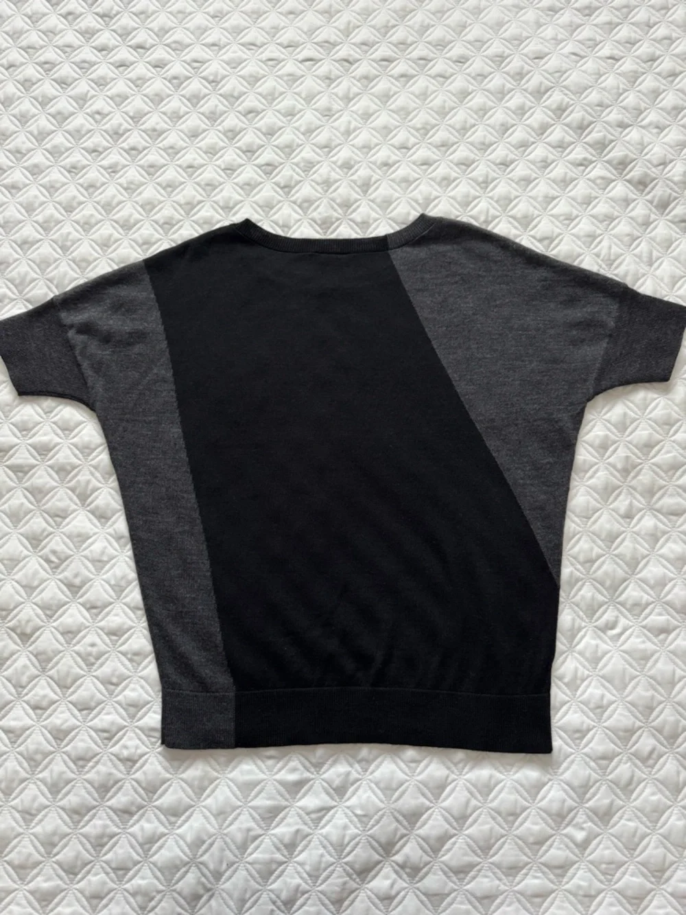Ann Taylor Factory Black Gray Colorblock Wool Blend Short Sleeve Sweater Size S